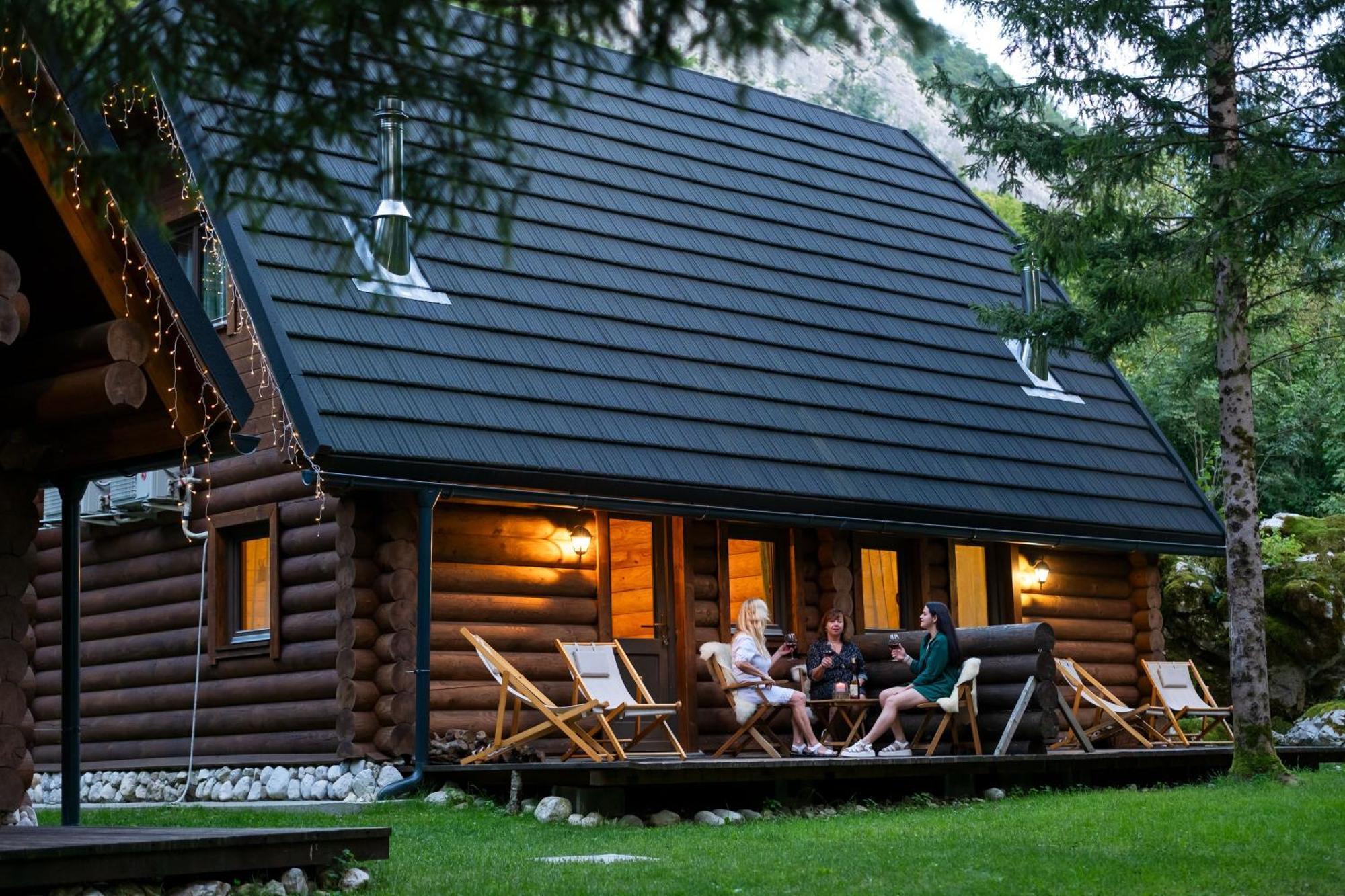 Pristava Lepena Village Екстериор снимка