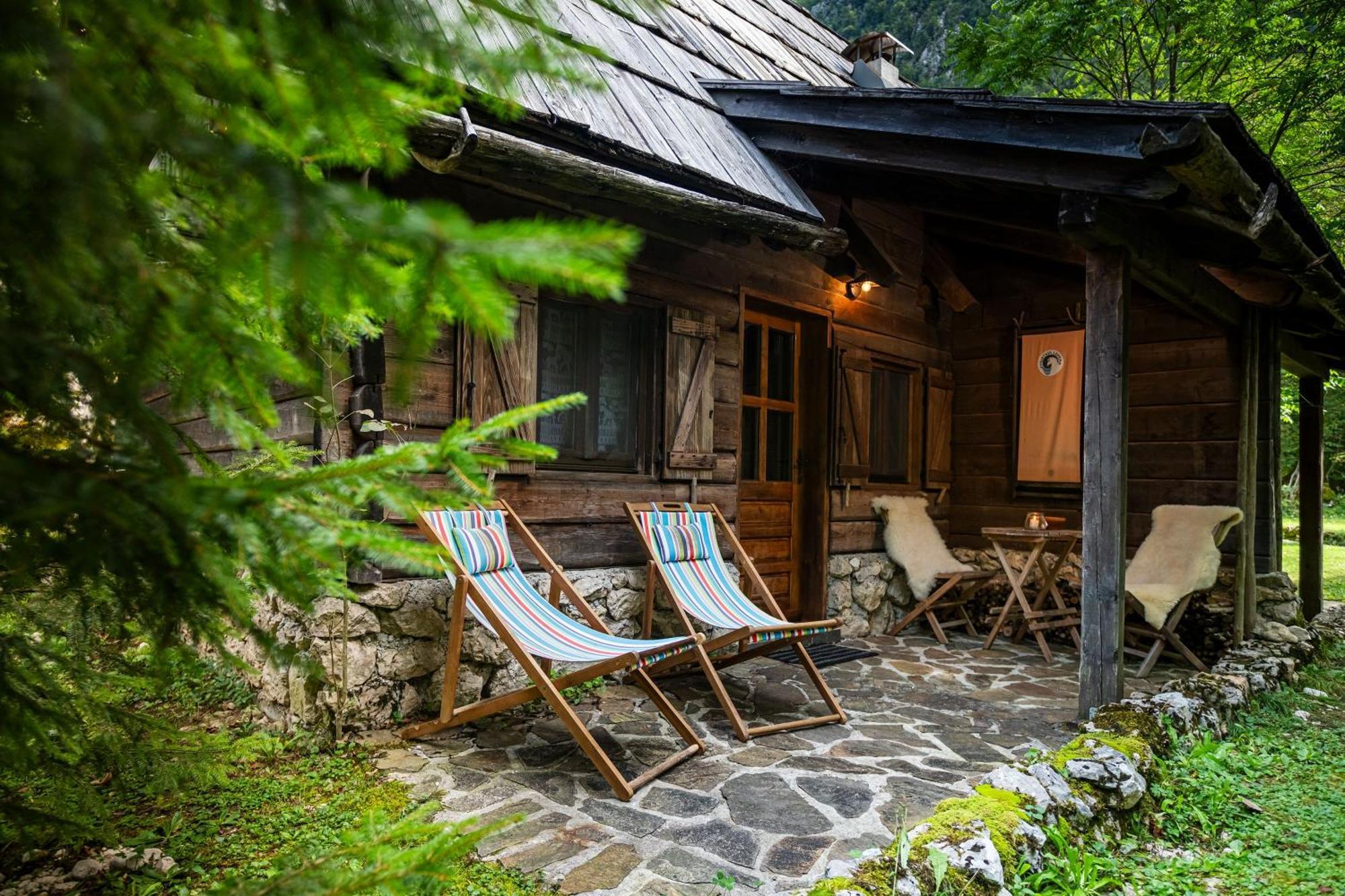 Pristava Lepena Village Екстериор снимка
