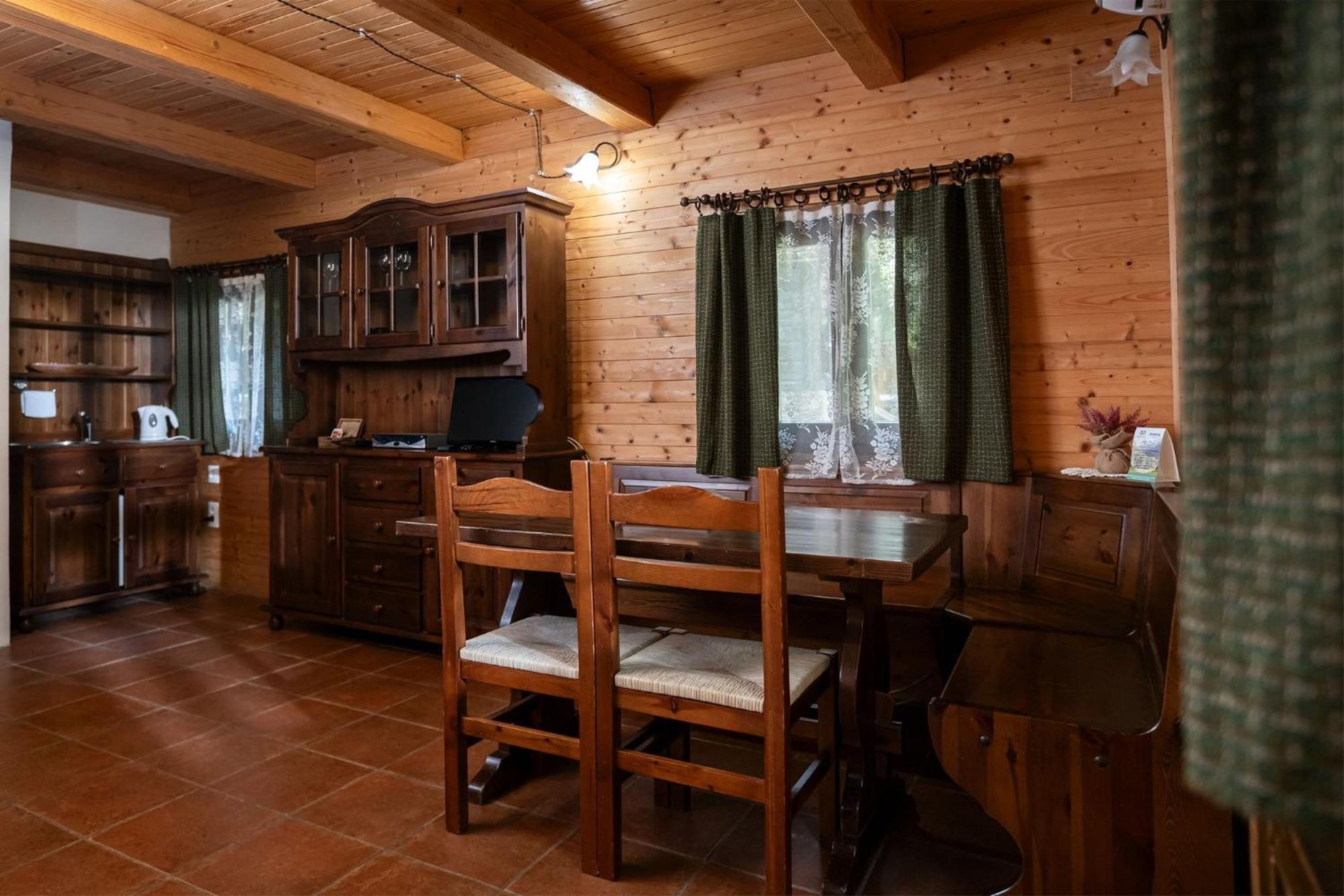 Pristava Lepena Village Екстериор снимка